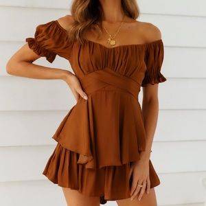 NWT Off Shoulder Romper in Chocolate